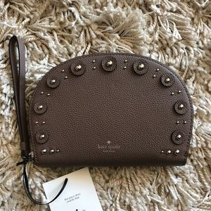 🆕 {Kate Spade} Shara Larchmon Ave Phone Wristlet
